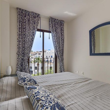 Duquesa Port Retreat Apartman Manilva Kültér fotó