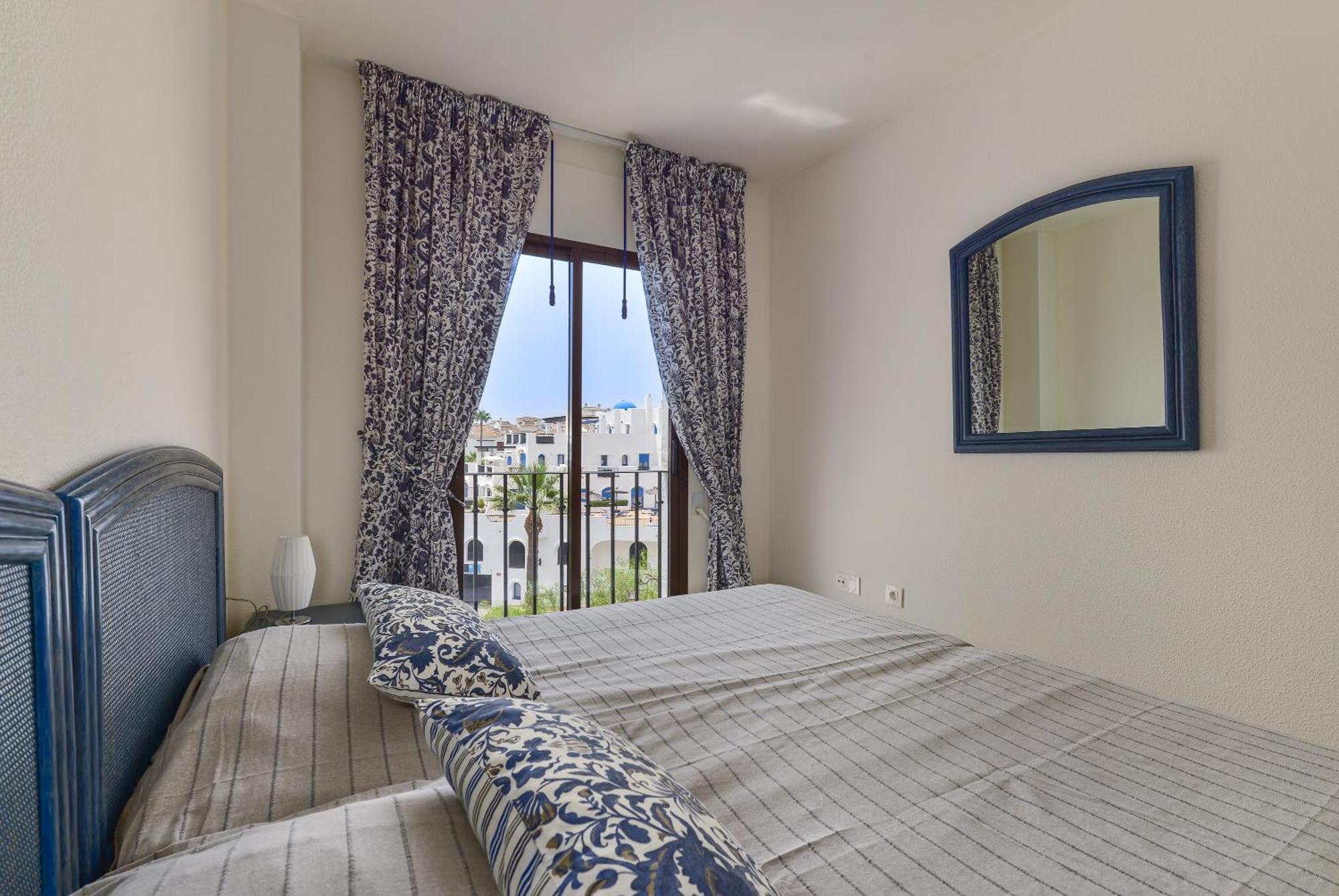 Duquesa Port Retreat Apartman Manilva Kültér fotó